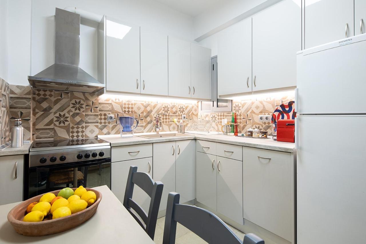 Olympic Mets Apartment Атина Екстериор снимка